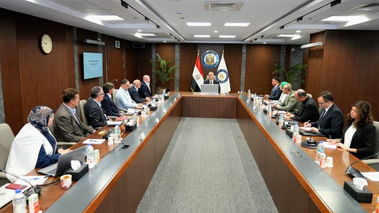 كبري شركات التعدين الأسترالية تبحث فرص الاستثمار بمصر