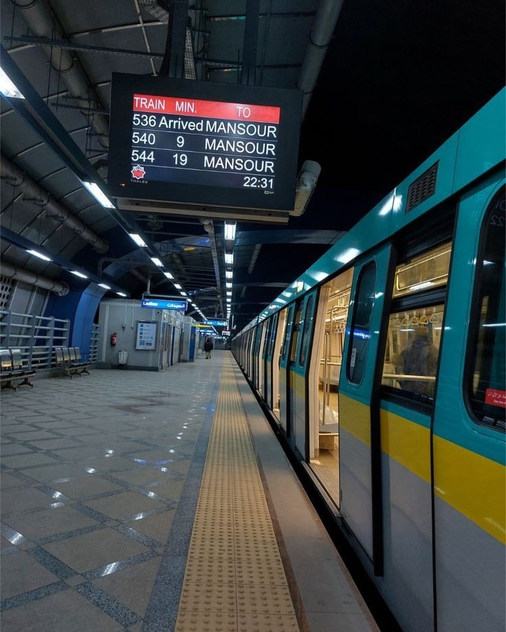 “بوابة العالم نحو التاريخ “.. الخط الرابع لمترو الأنفاق يربط المتحف الكبير ومنطقة الأهرامات بشبكة النقل يستوعب 1.5 مليون راكب يومياً