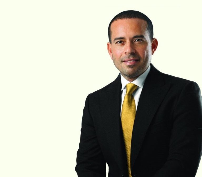 قادة  المال و الأعمال في مجلس الشيوخ 2025  ..  محمد زكي.. مهندس  التطوير العقاري وإدارة المنشآت السياحية والفنادق والسيارات