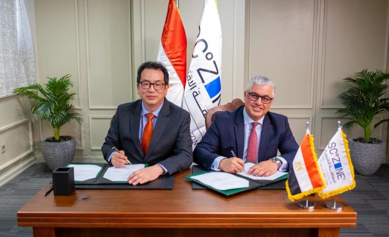 “إتش أند إل” الكورية للملابس الجاهزة تستثمر 12 مليون دولار بالقنطرة غرب .. المصنع سيكون أول استثمار كوري يتدفق إلى المنطقة الاقتصادية لقناة السويس