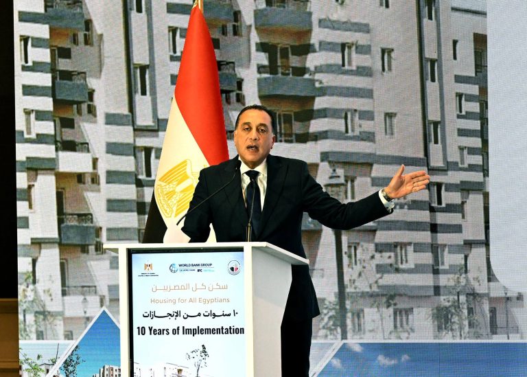 رئيس الوزراء : “سكن كل المصريين” أول حائط صد لمواجهة النمو العشوائي والتعدي على الأراضي الزراعية