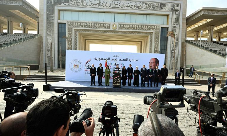 من أمام ساحة الشعب بالعاصمة الجديدة .. إطلاق المبادرة الرئاسية “أبواب الخير” لدعم الأسر الأولى بالرعاية خلال شهر رمضان