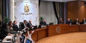 رئيس الوزراء: تكليفات للوزراء بانتظام متابعة الأسواق ميدانياً بالتنسيق مع الأجهزة الرقابية للتأكد من توافر مختلف السلع بالأسعار المناسبة