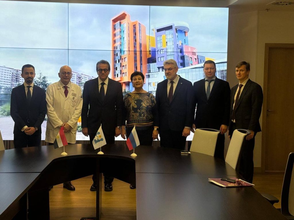 وزير الصحة يزور مركز “دميتري روجاتشيف” لبناء شراكة “مصرية–روسية” في علاج سرطان الأطفال وإعادة تأهيلهم