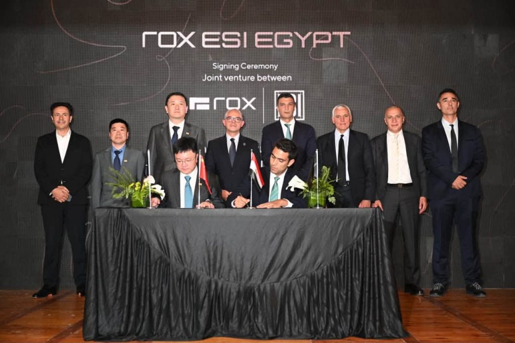 شراكة استراتيجية بين مجموعة عز العرب السويدي للاستثمارات وشركة ROX Motor العالمية لتصنيع سيارات الطاقة الجديدة في مصر