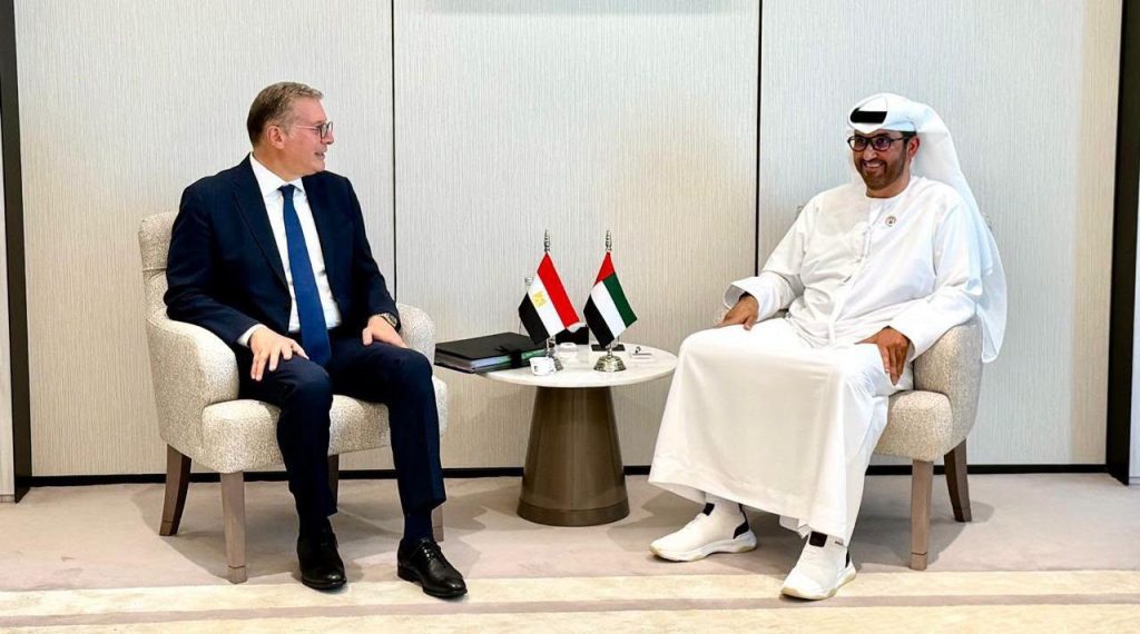 وزير البترول يبحث زيادة استثمارات “أدنوك” لاستكشاف وإنتاج الغاز وتعزيز مشاركة الشركات المصرية بمشروعات الطاقة بالإمارات