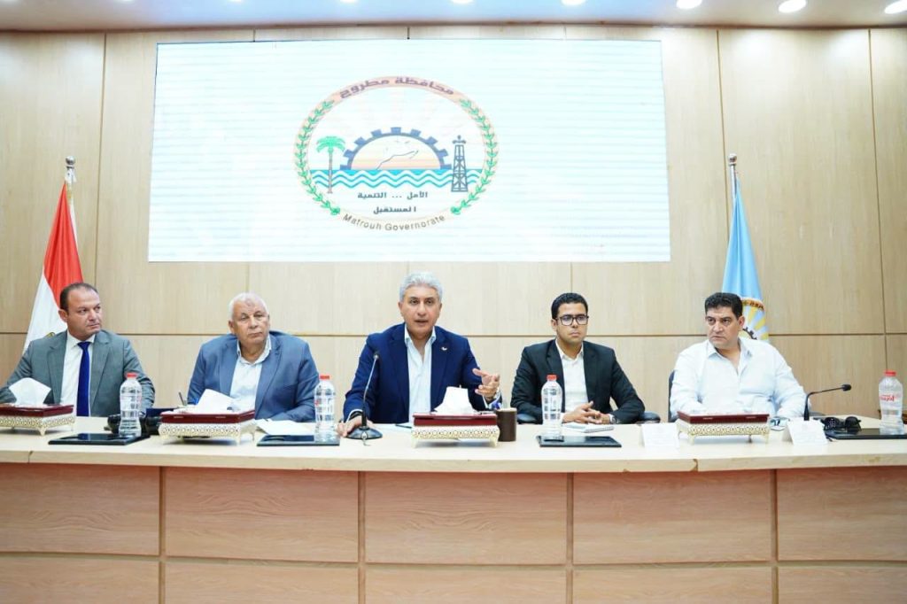 وزير السياحة: مطروح تمتلك العديد من المقومات التي تجعلها منفذاً سياحياً جديداً يقدم فرص استثماريةً واعدة وكثيرة