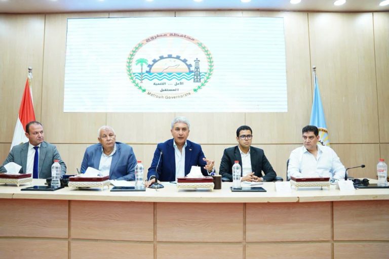 وزير السياحة: مطروح تمتلك العديد من المقومات التي تجعلها منفذاً سياحياً جديداً يقدم فرص استثماريةً واعدة وكثيرة